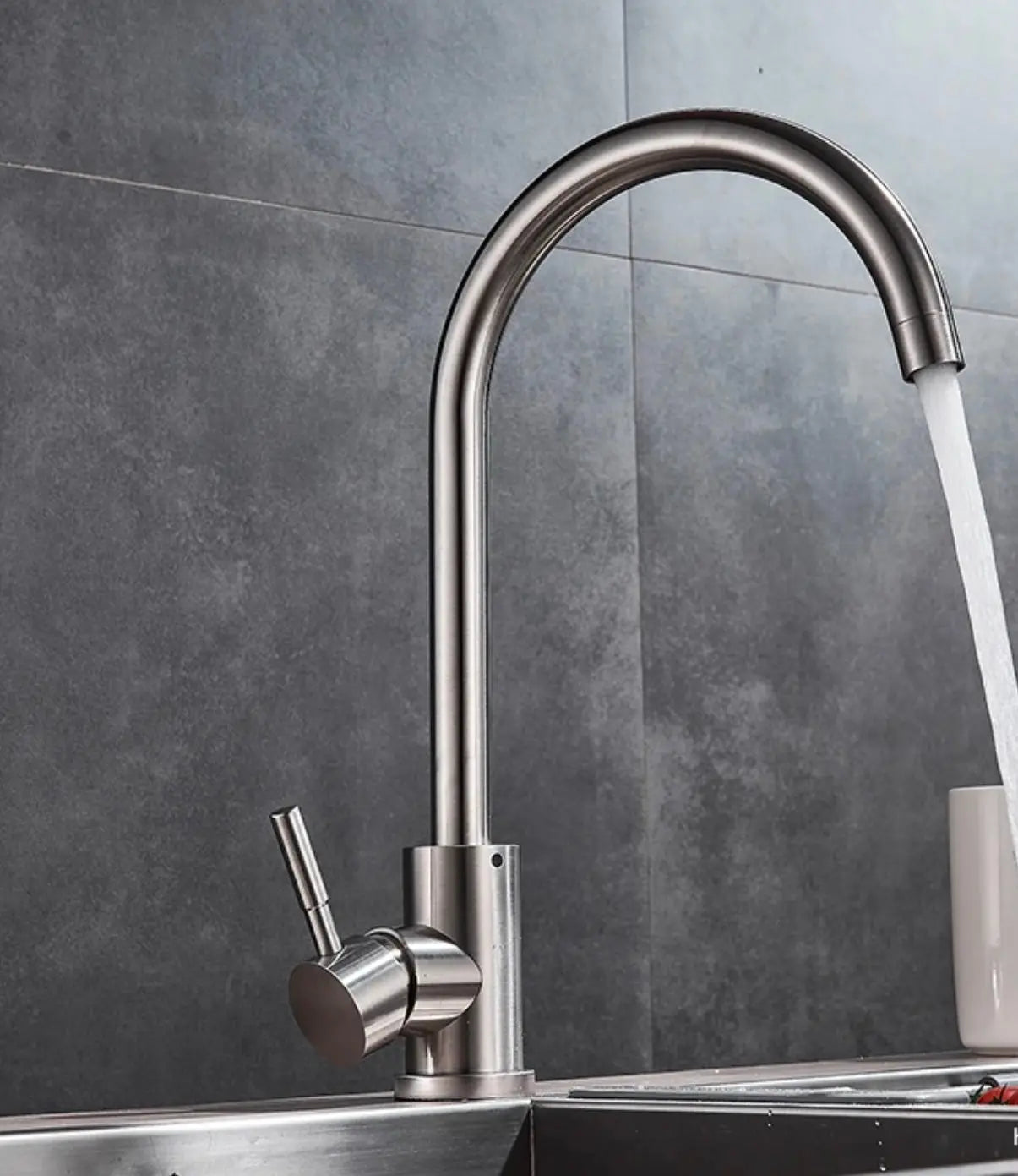 SaniSupreme thermostatische keukenkraan Bologna gebogen RVS / chroom nikkel 36,5 cm