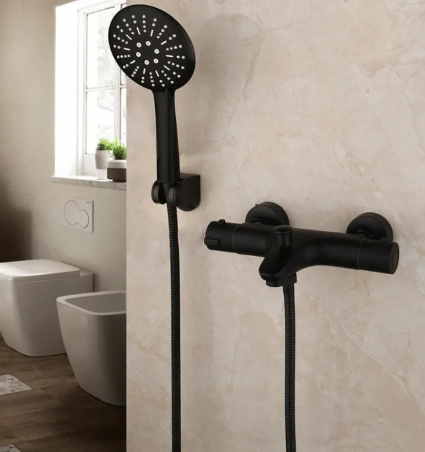 SaniSupreme Brasil opbouw bad doucheset met handdouche 5 inch mat zwart rond