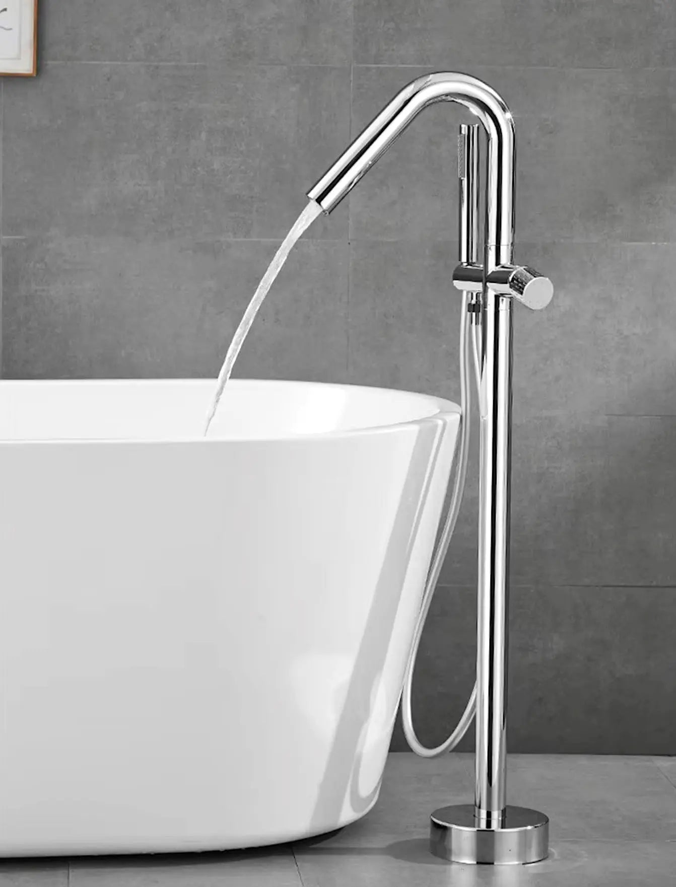 Vrijstaande Badkraan SaniSupreme AquaFlow® met handdouche Chroom Glans Sanisupreme