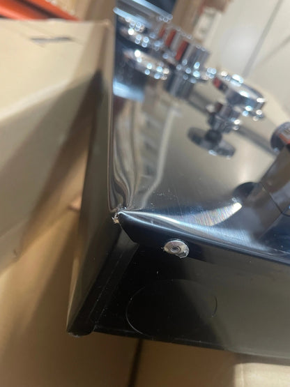 TWEEDEKANS! Douchepaneel Opbouwdouche SaniSupreme® Sicilie met hand- en voetendouche LCD Premium mat zwart TK2 Sanisupreme