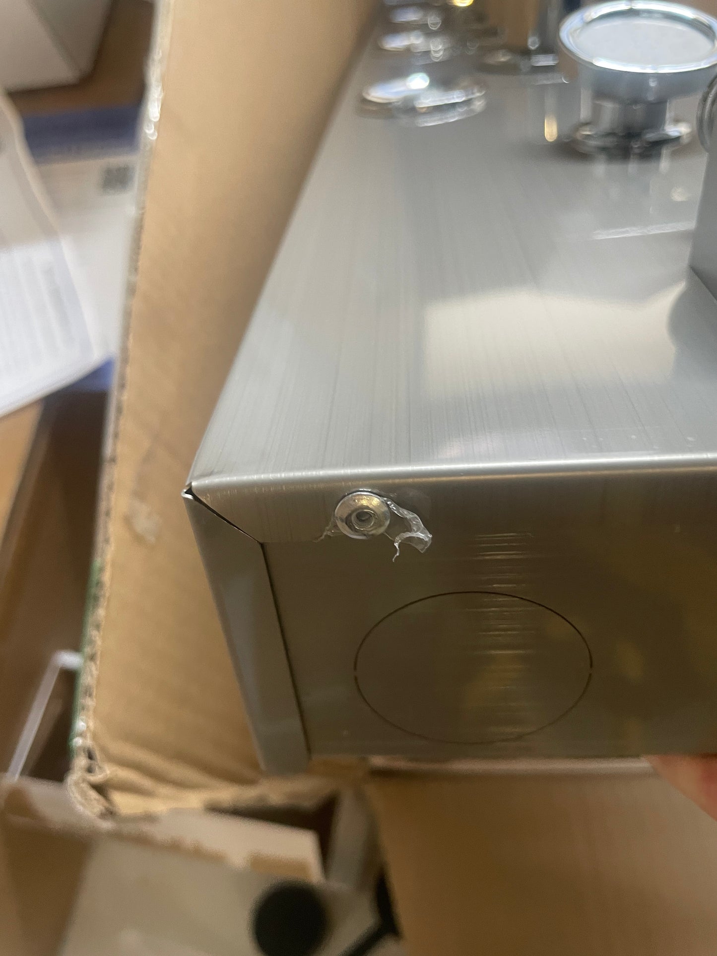 Tweedekans! Douchepaneel Opbouwdouche SaniSupreme® Sicilie met hand- en voetendouche LCD Premium rvs brushed TK1 Sanisupreme