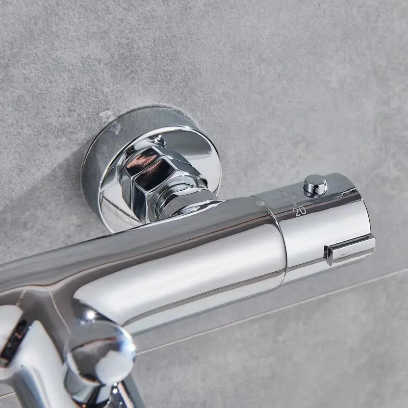 SaniSupreme Florida opbouw bad doucheset 30 cm. 3-weg regendouche met baduitloop rond chroom Sanisupreme