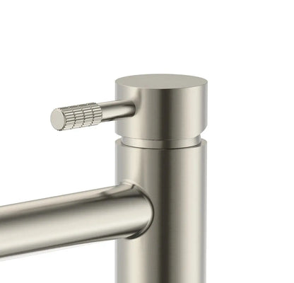 SaniSupreme Wastafelkraan Stria Rib Geborsteld RVS PVD-coating Cold-start Sanisupreme