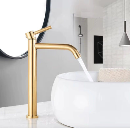 SaniSupreme Allicante wastafel kraan opbouw hoog model gebogen uitloop Goud Brushed