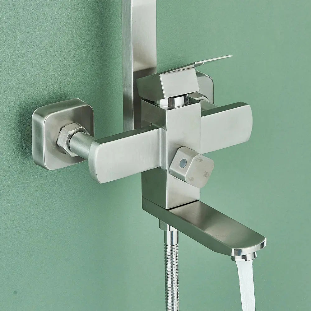 SaniSupreme Arizona opbouw bad doucheset 3 - weg met baduitloop 30 cm. regendouche RVS Geborsteld