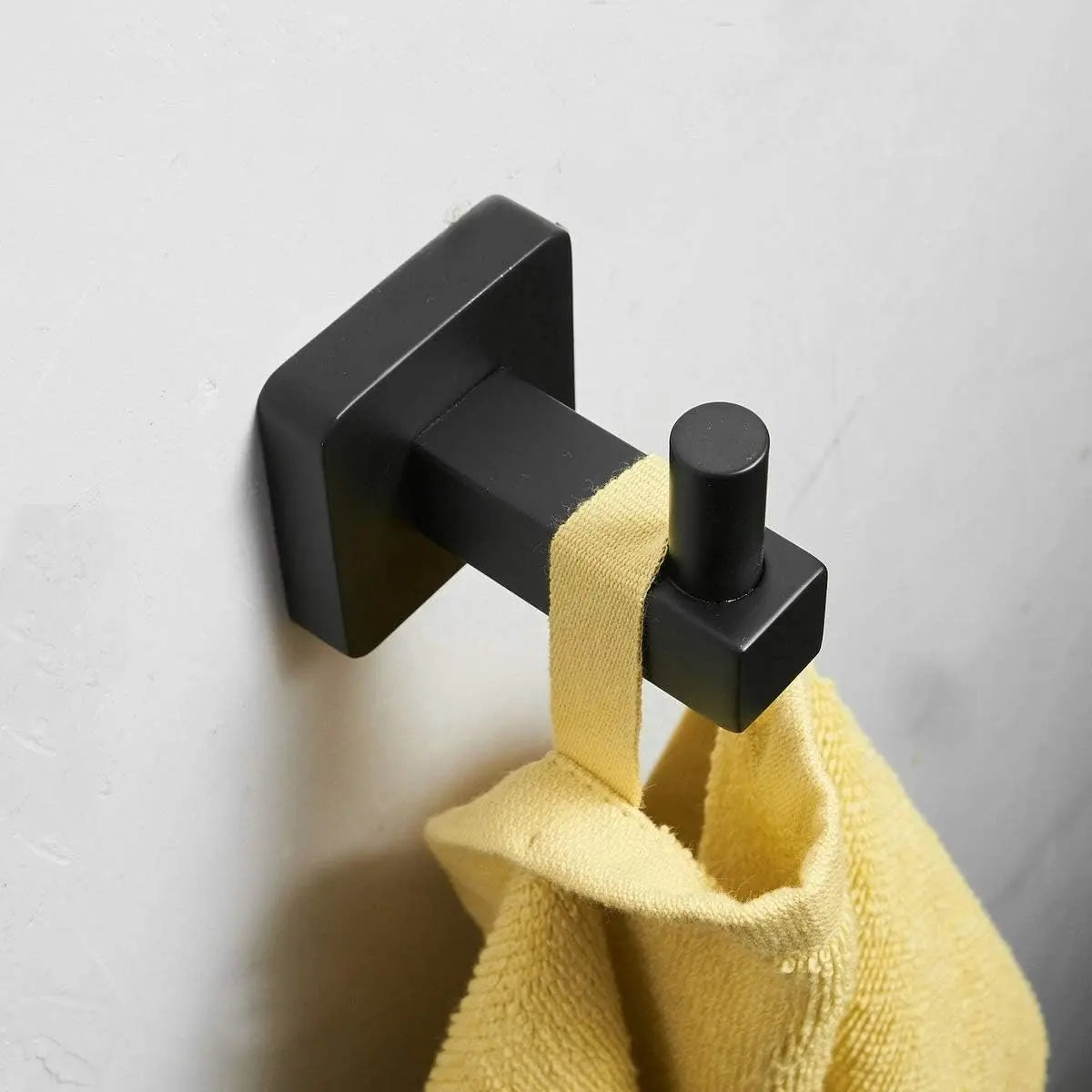 SaniSupreme Badkamer handdoek haak vierkant type P mat zwart