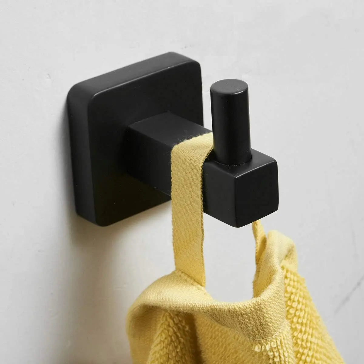 SaniSupreme Badkamer handdoek haak vierkant type P mat zwart