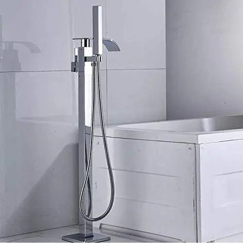 SaniSupreme® Badkraan Luca vrijstaand model met handdouche chroom glans
