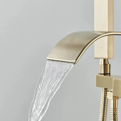 SaniSupreme® Badkraan Luca vrijstaand model met handdouche goud geborsteld