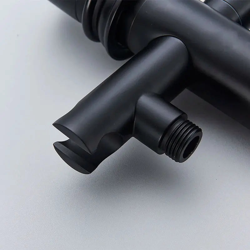 SaniSupreme Badkraan Madrid vrijstaand model met handdouche mat zwart