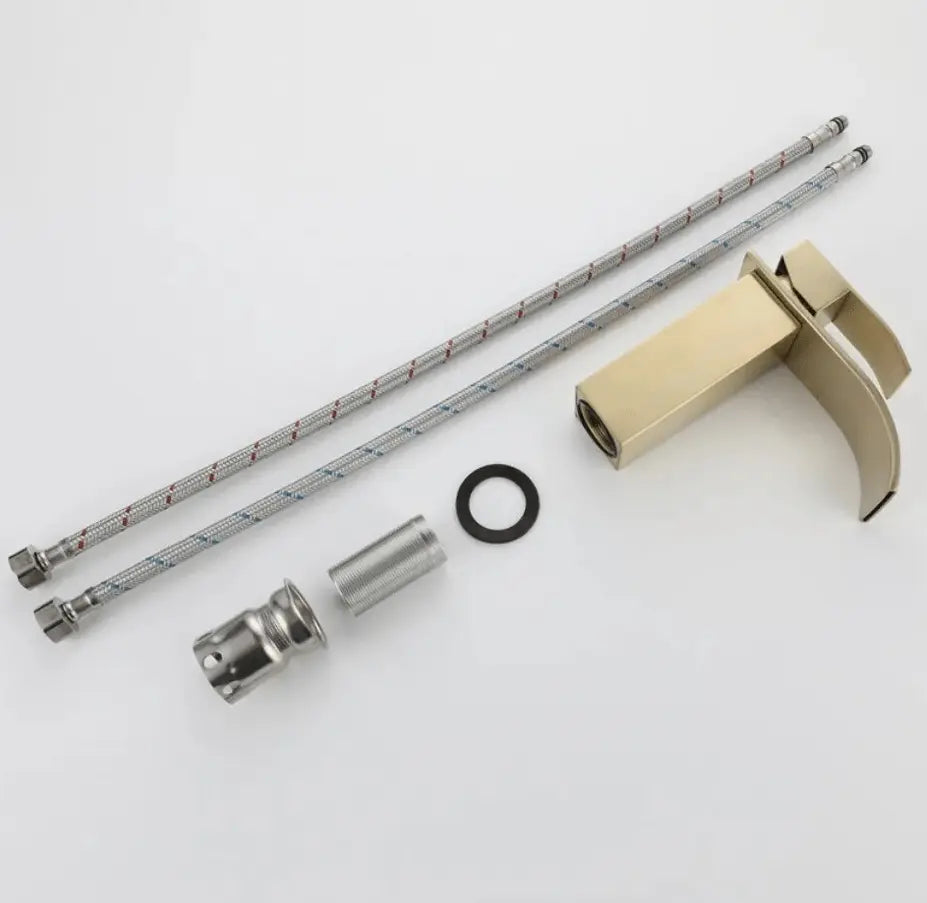 SaniSupreme Bari wastafelkraan opbouw laag model brede uitloop Goud Brushed