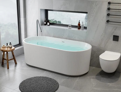 SaniSupreme half vrijstaand Bad AquaRondo Acryl Verticale Ribbel Wandmontage 170x80x58 cm Mat Wit