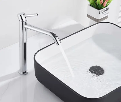 SaniSupreme Idora keramische wastafel kraan opbouw hoog model gebogen uitloop Chroom