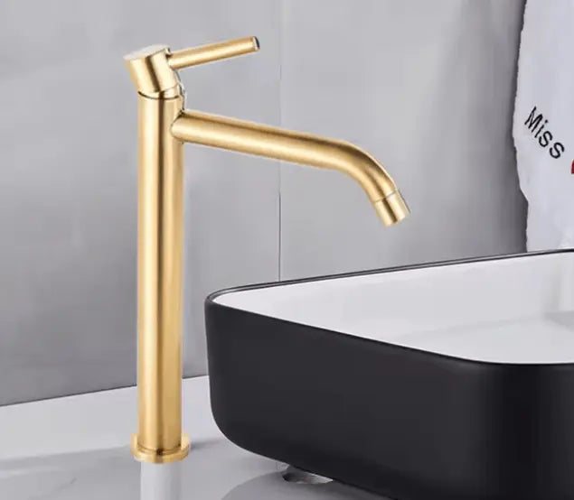 SaniSupreme Idora keramische wastafel kraan opbouw hoog model gebogen uitloop Goud Geborsteld