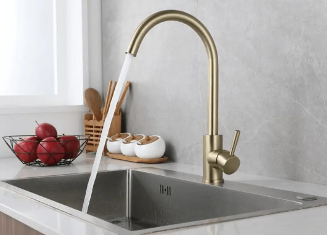 Sanisupreme Keukenkraan Novaro Geborsteld Goud