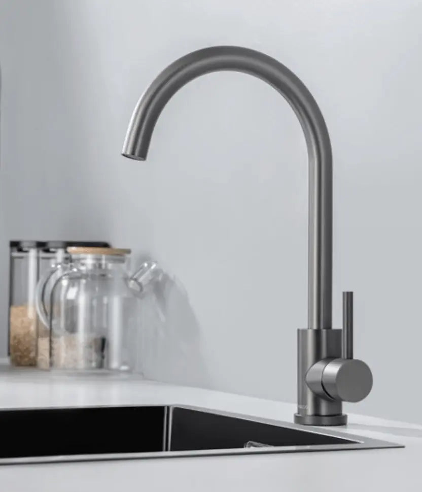 Sanisupreme Keukenkraan Novaro Gun Metal
