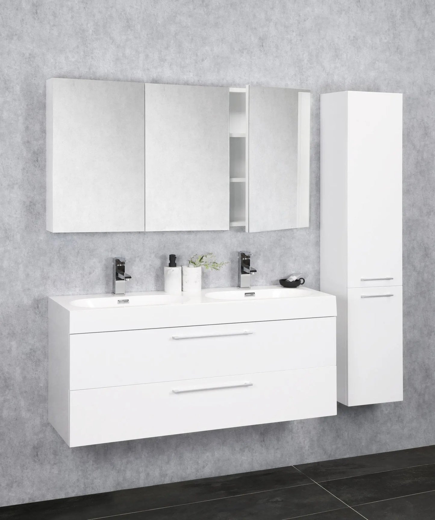 Sanisupreme Malmo spiegelkast style 120x66x13cm 3 deuren met spiegel MDF Wit Glans