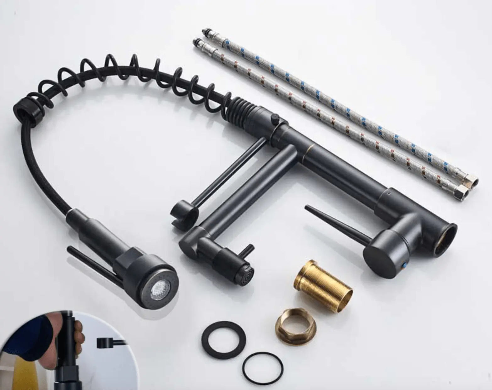 SaniSupreme Napoli Keukenkraan met LED Sproeikop en extra uitloop Goud - Zwart