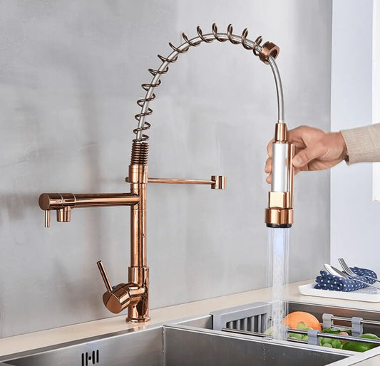 SaniSupreme Napoli Keukenkraan met LED Sproeikop en extra uitloop Koper