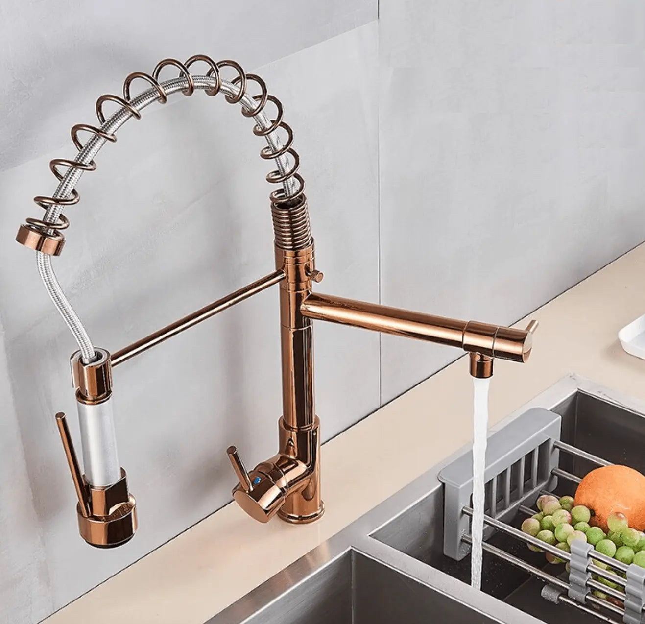 SaniSupreme Napoli Keukenkraan met LED Sproeikop en extra uitloop Koper