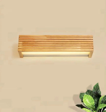 SaniSupreme Nordic Wandlamp Spiegellamp Hout warm licht 45 cm