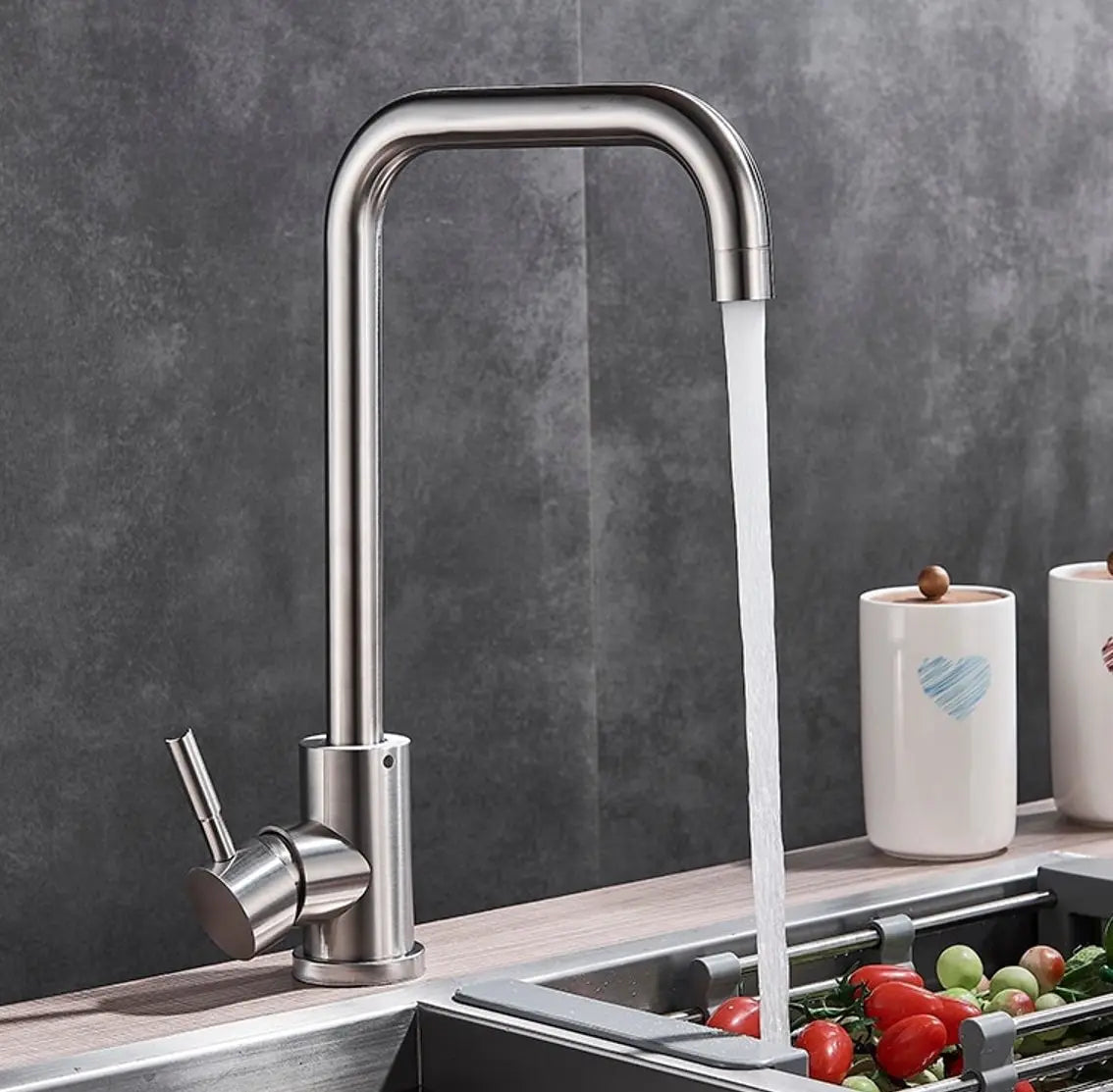 SaniSupreme thermostatische keukenkraan Bologna recht RVS