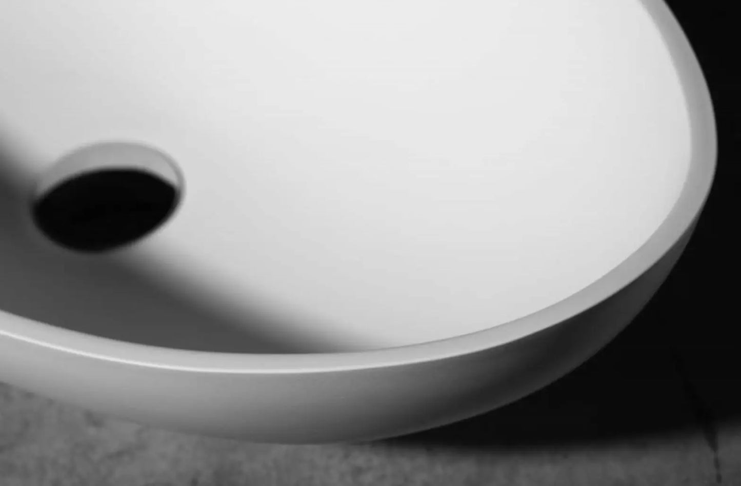 SaniSupreme Waskom OVAL 57x33x16 cm Mat Wit