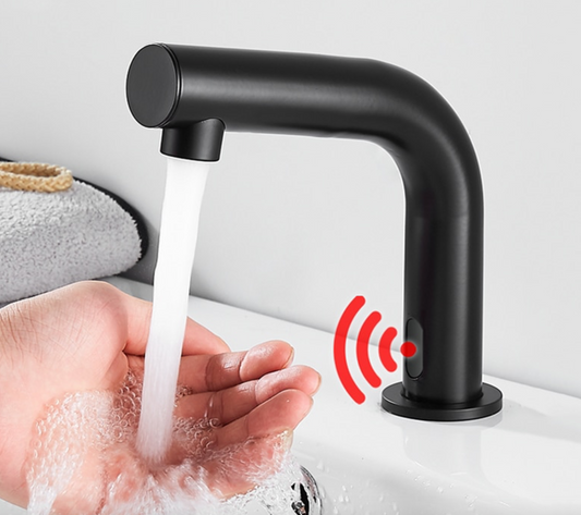 SaniSupreme Wastafel of Toiletkraan opbouw met automatische sensor 16 cm  warm en/of koud water