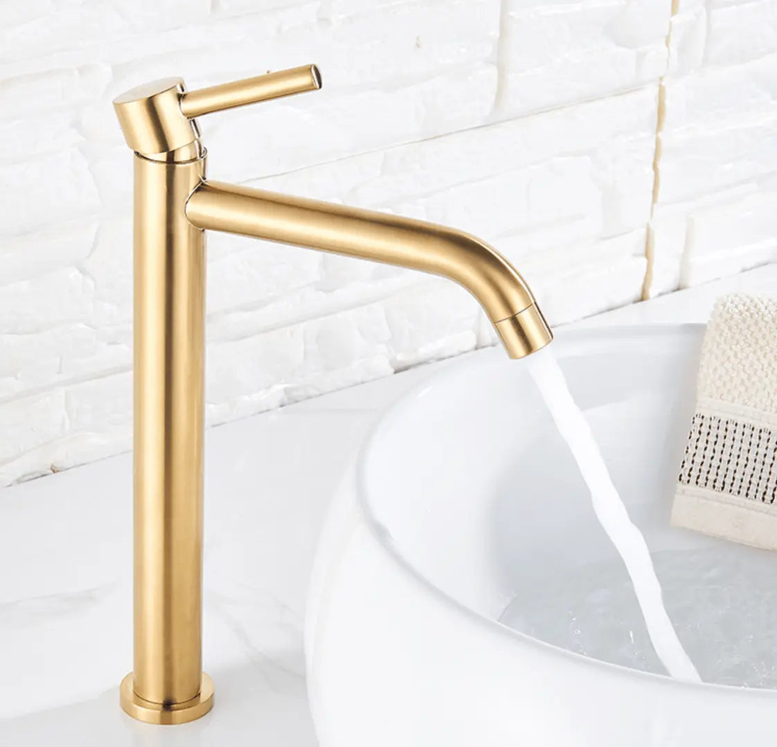 SaniSupreme Allicante wastafel kraan opbouw hoog model gebogen uitloop Goud Brushed