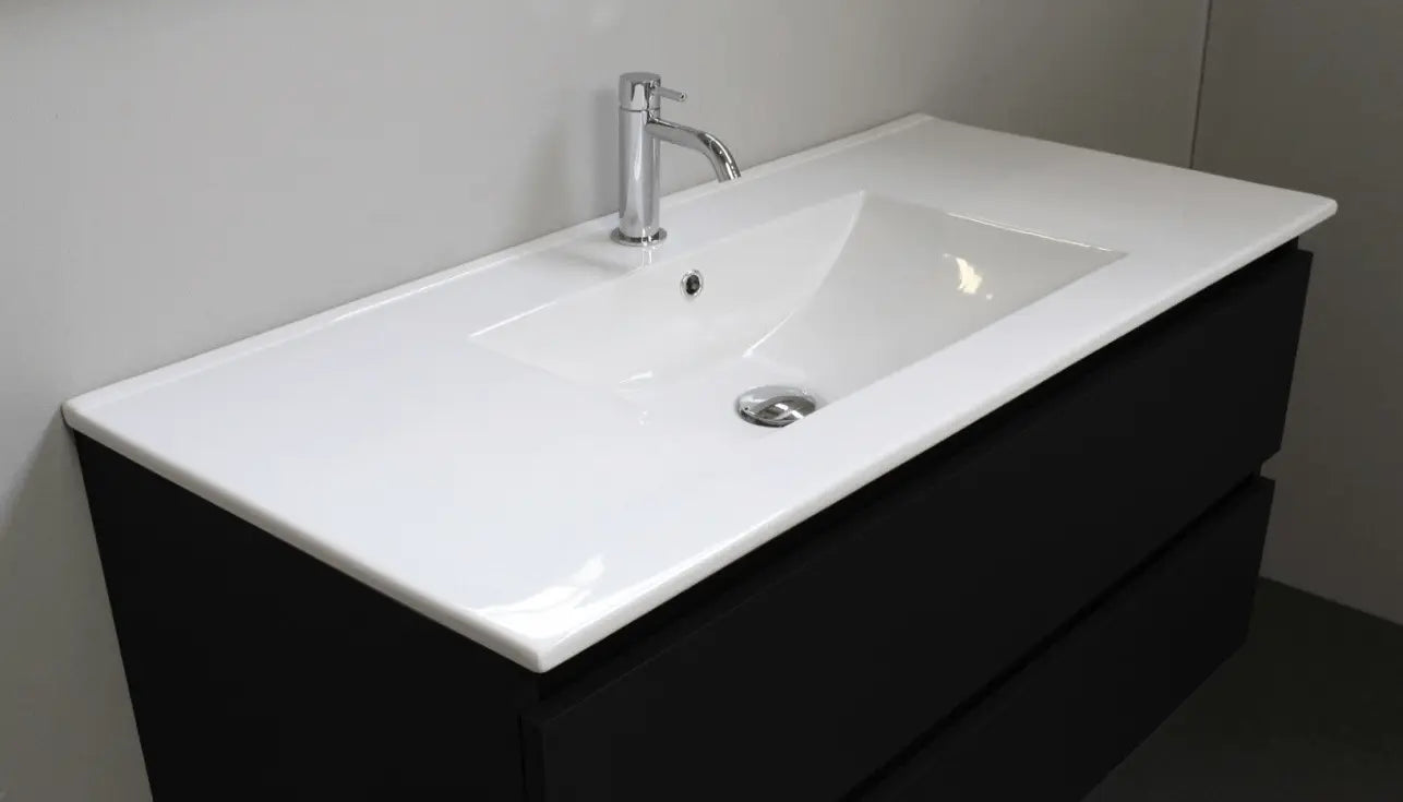 SaniSupreme® Aloni Badmeubel Sally 100 mat zwart keramische wastafel wit