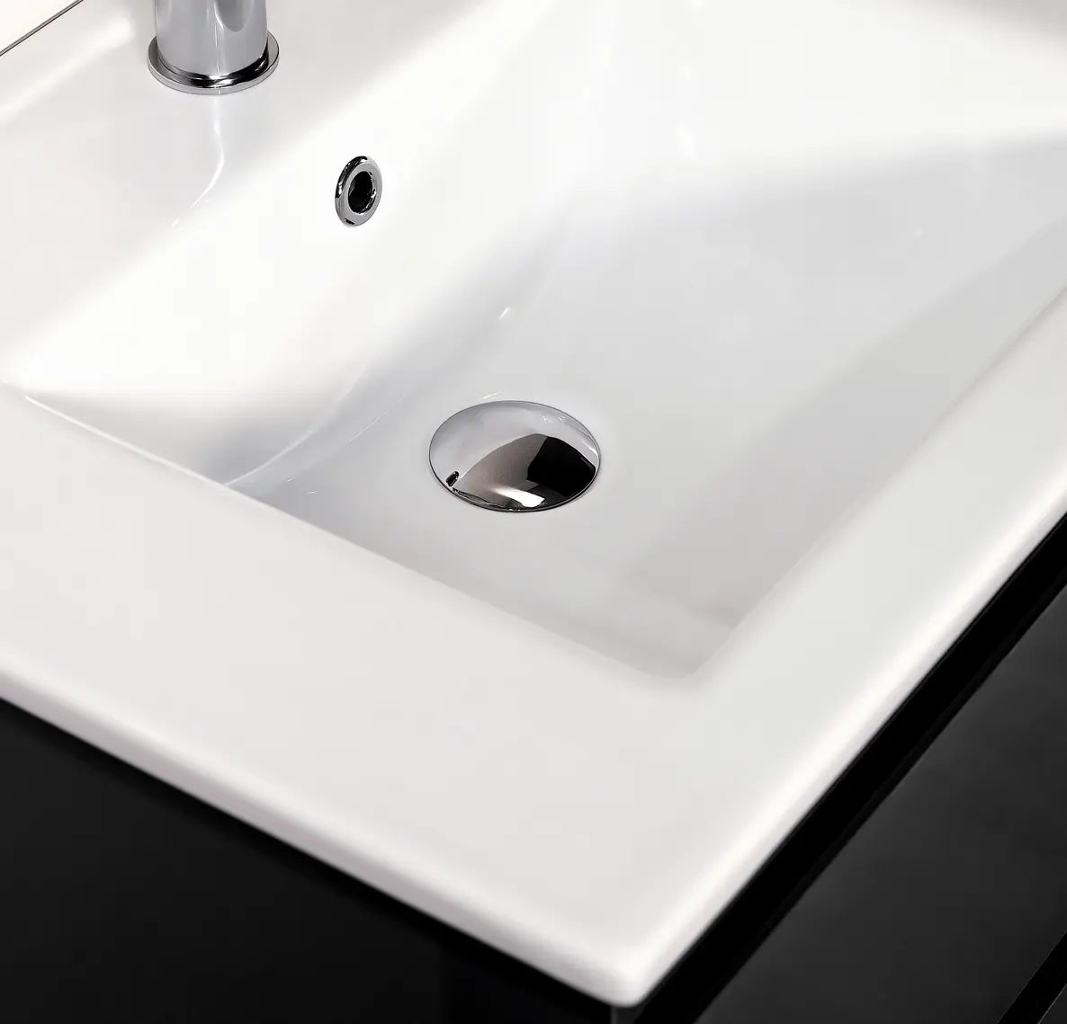 SaniSupreme® Aloni Badmeubel Sally 60 mat zwart solid surface wastafel wit