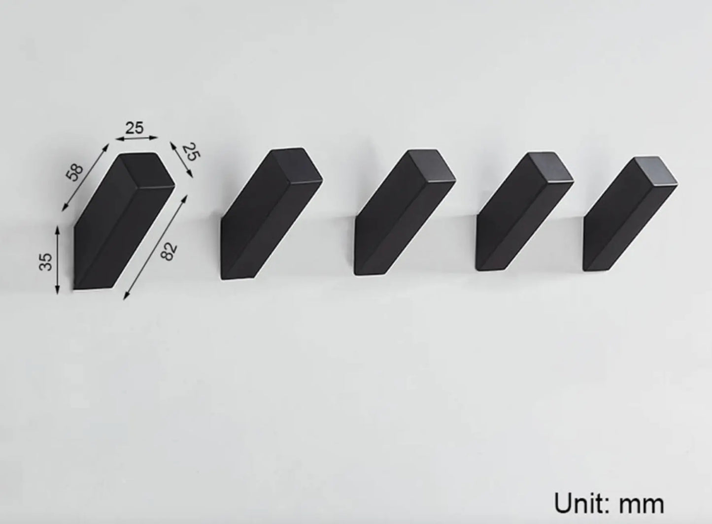 SaniSupreme Badkamer handdoek haak Vienna hoek schuin mat zwart per set van 2