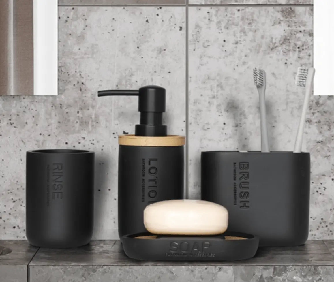 SaniSupreme Badkamer Toiletset - 4 Delig- Toiletaccessoires Set- Zeeppompje- Tandenborstelhouder - Zeepschaal- Beker- Zwart