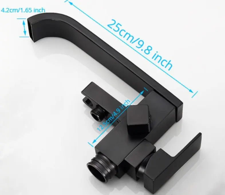 SaniSupreme® Badkraan Bocchi vrijstaand model met handdouche mat zwart