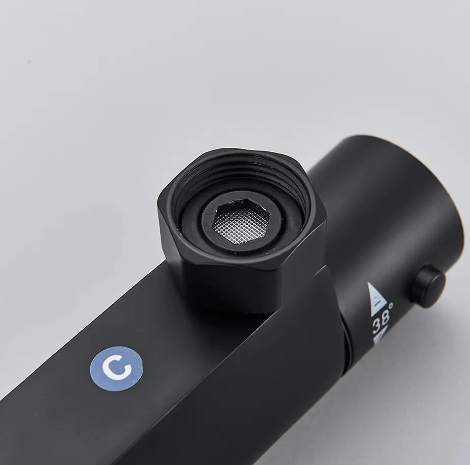 SaniSupreme Brasil doucheset 5 inch opbouw met ronde handdouche mat zwart rond