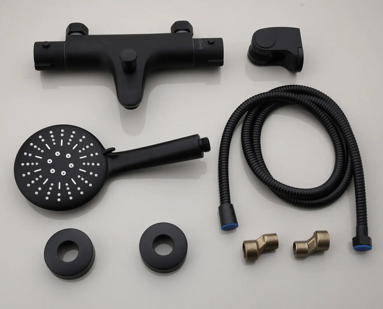 SaniSupreme Brasil opbouw bad doucheset met handdouche 5 inch mat zwart rond