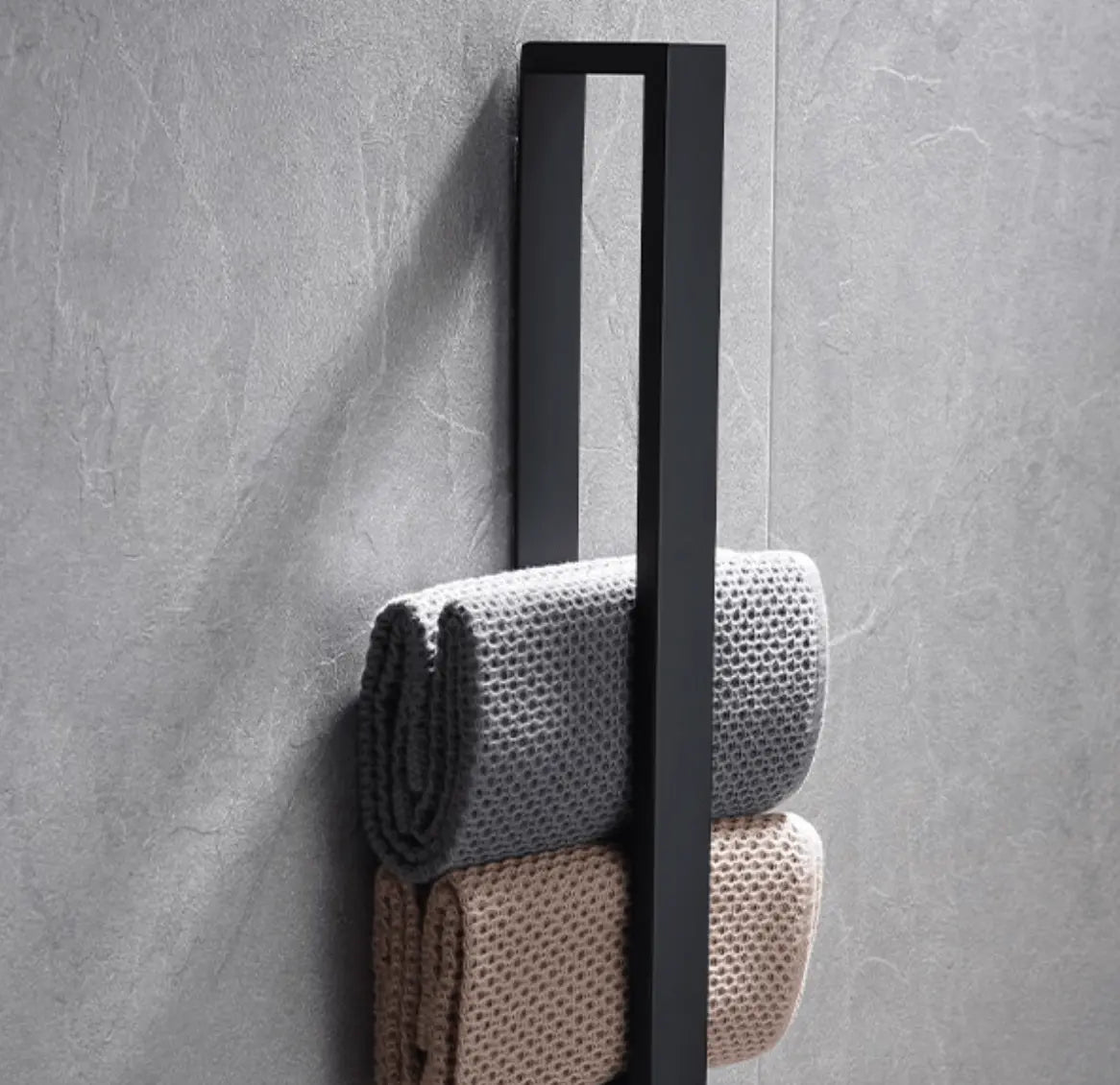 SaniSupreme Handdoekrek Brasil 40 cm mat zwart