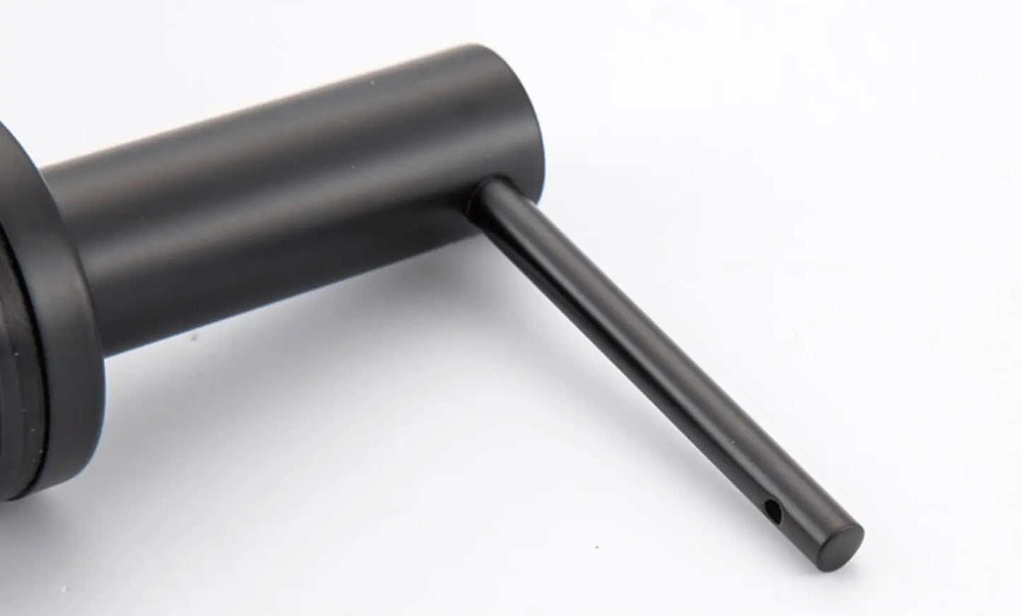 SaniSupreme® inbouw zeepdispenser messing mat zwart