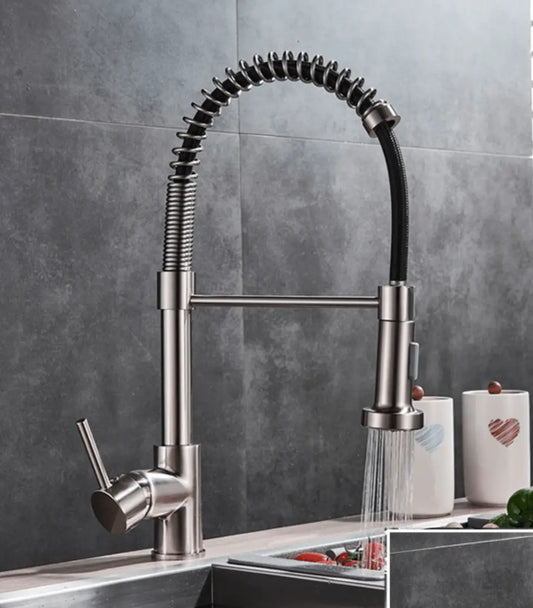 SaniSupreme Keukenkraan Pull - down Bologna gebogen met veer Nikkel Brush (RVS), zwarte slang