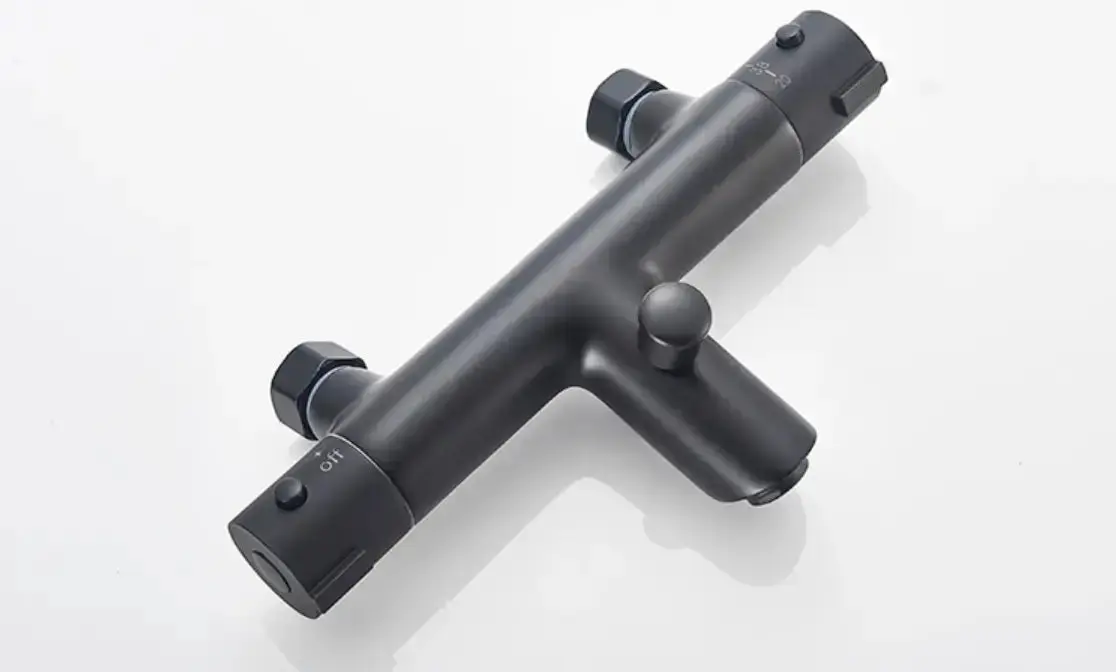 SaniSupreme Peru doucheset opbouw mengkraan 2 weg smal met staaf handdouche mat zwart