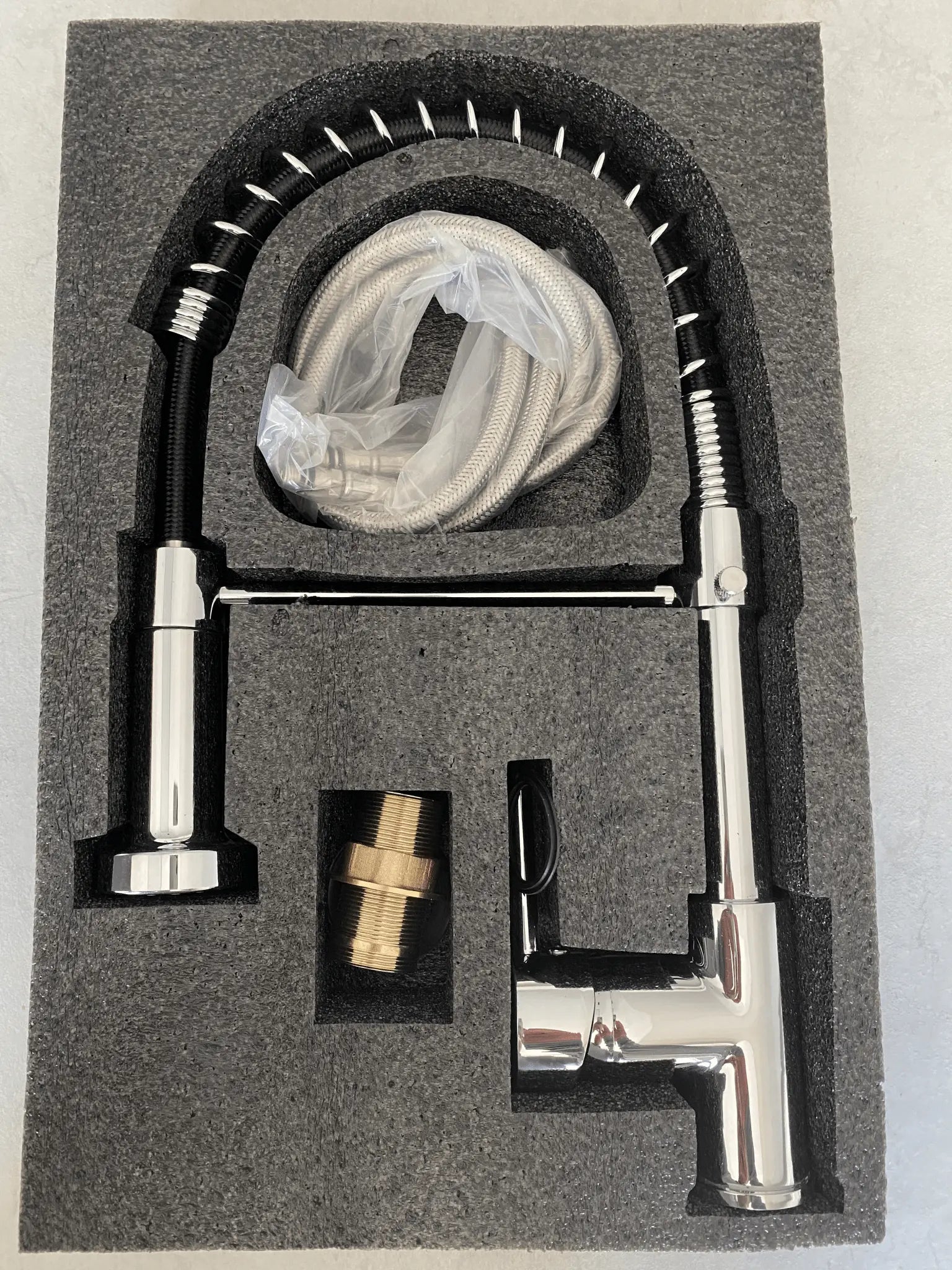 SaniSupreme thermostatische keukenkraan Bologna gebogen met veer Chroom