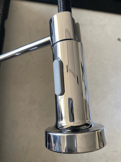 SaniSupreme thermostatische keukenkraan Bologna gebogen met veer Chroom