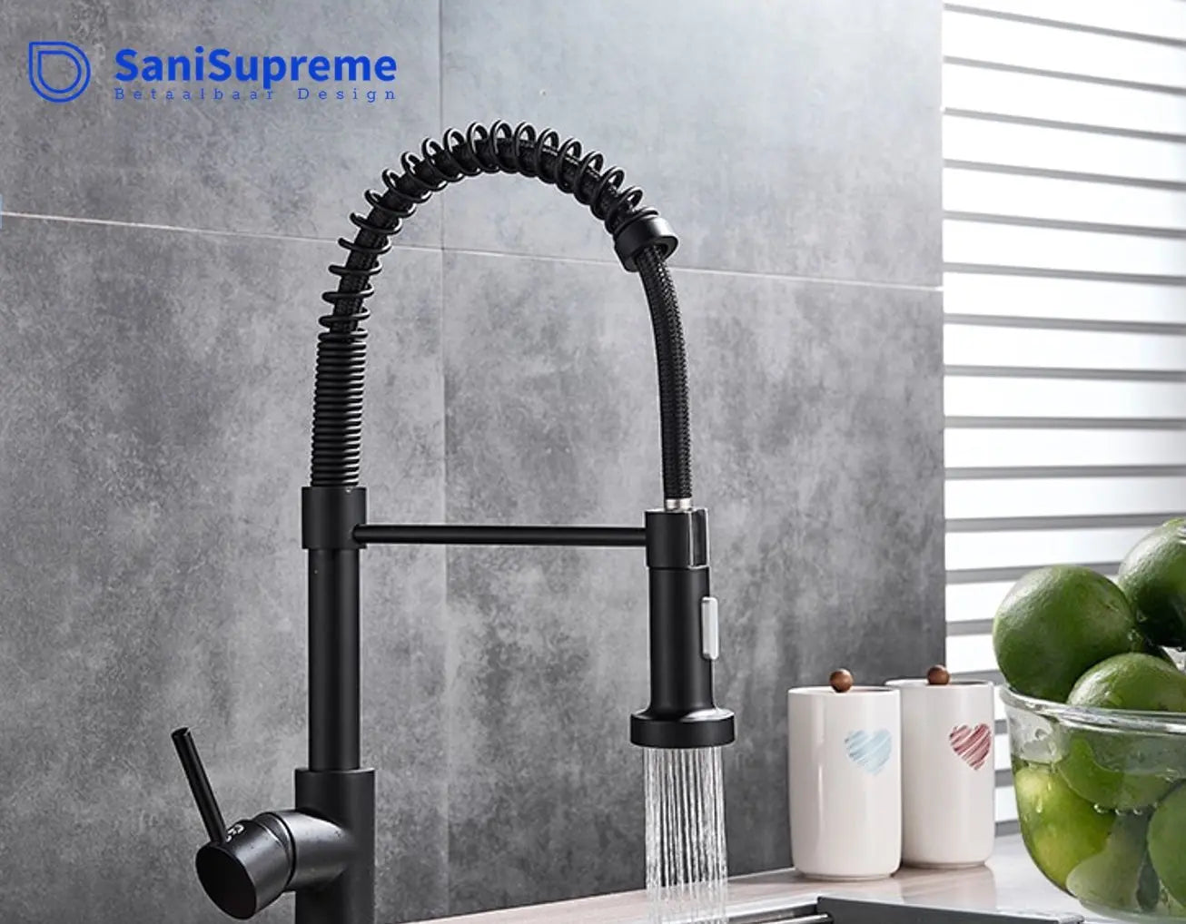 SaniSupreme® thermostatische keukenmengkraan San Marino gebogen met veer mat zwart