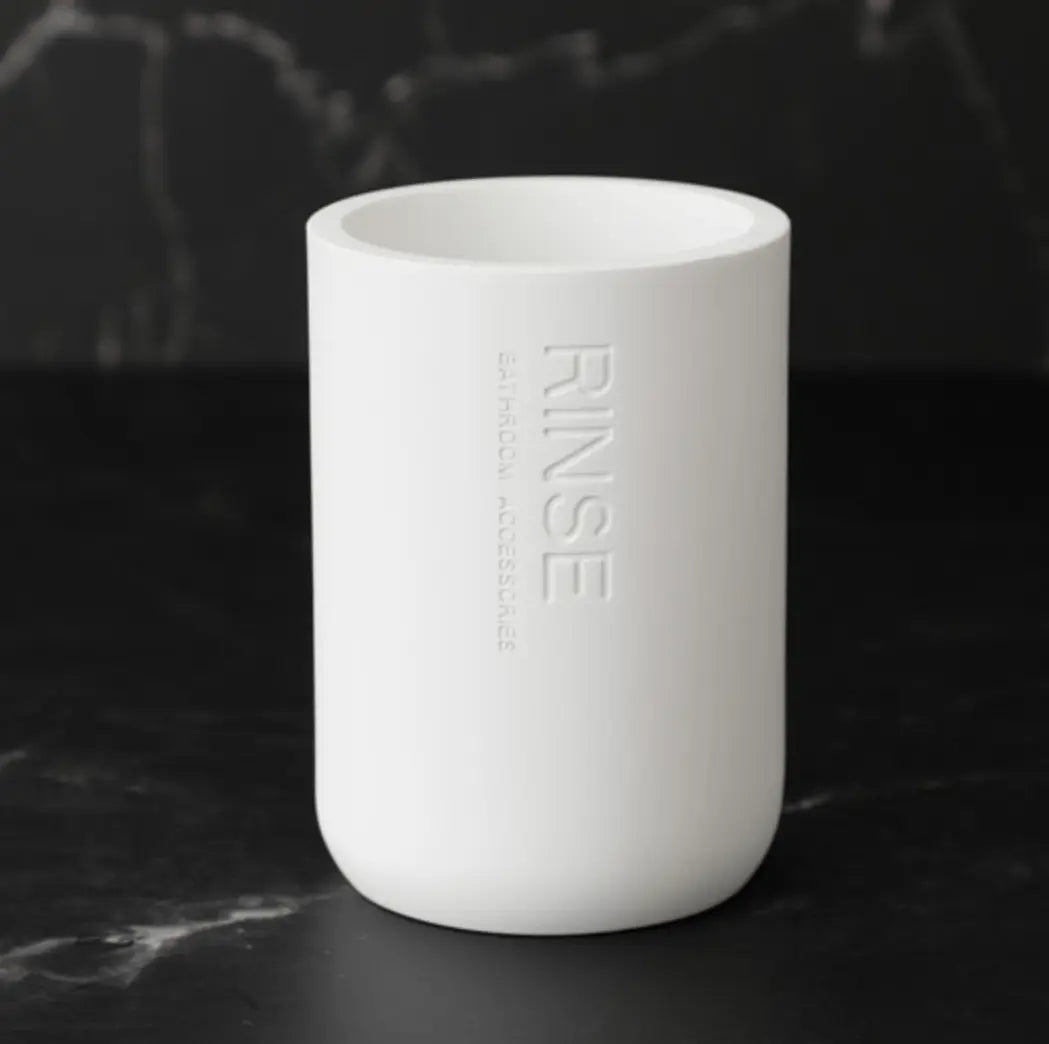 SaniSupreme Toilet/ Badkamerset 4 Delig- Toiletaccessoires Set -Zeeppompje -Tandenborstelhouder -Zeepschaal -Beker- Wit