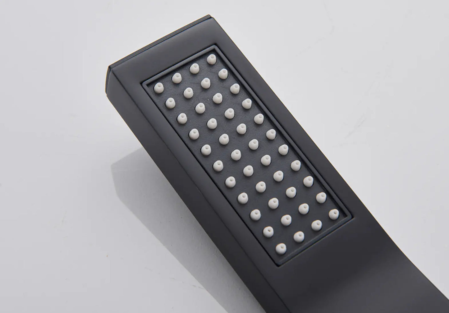 SaniSupreme Turijn handdouche smal rechthoek Messing mat zwart luxe zware kwaliteit