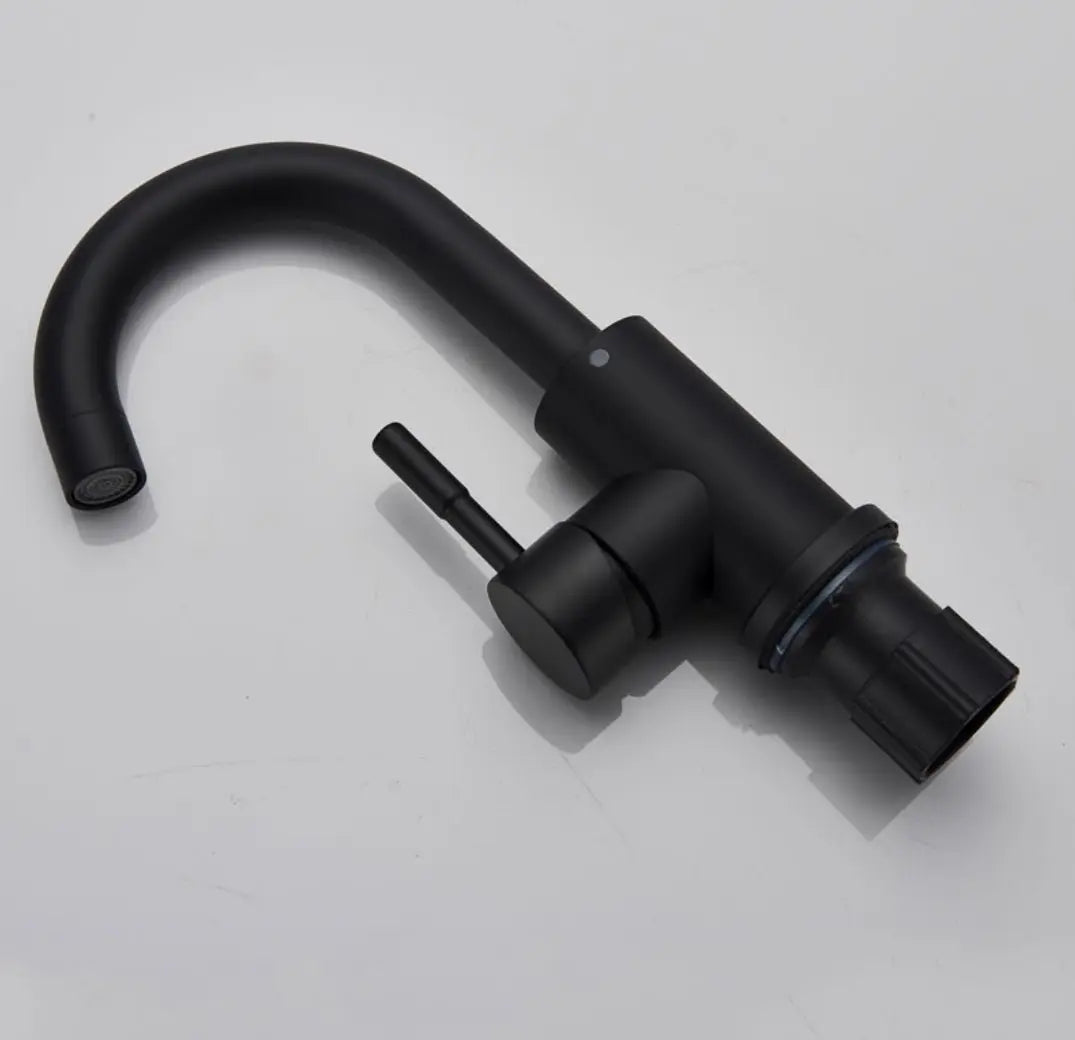 SaniSupreme Wastafel designkraan Nordica opbouw gebogen mengkraan kompleet mat zwart